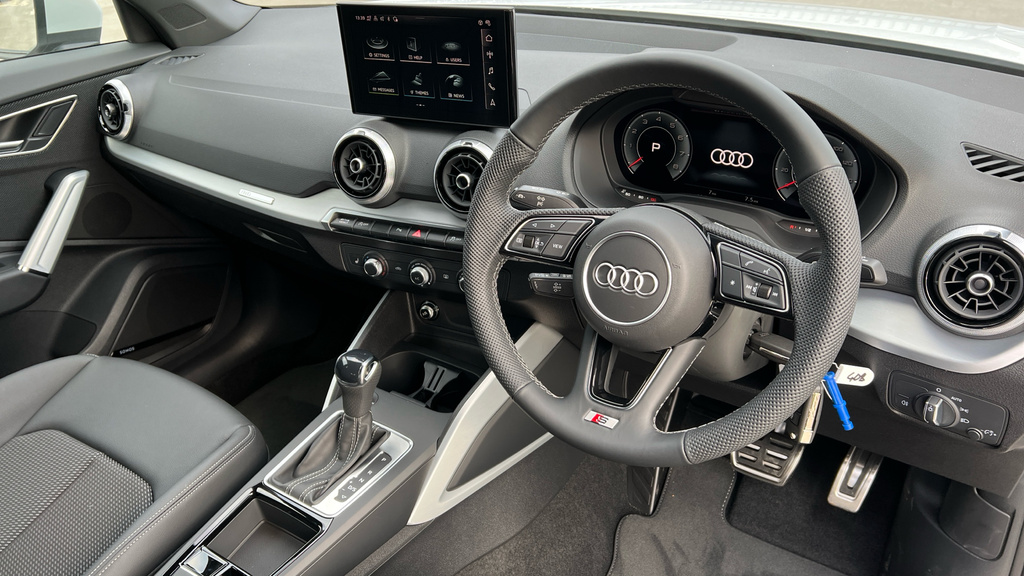 Audi Q2 Q2 35 Tfsi S Line S Tronic GF75KGJ White #6
