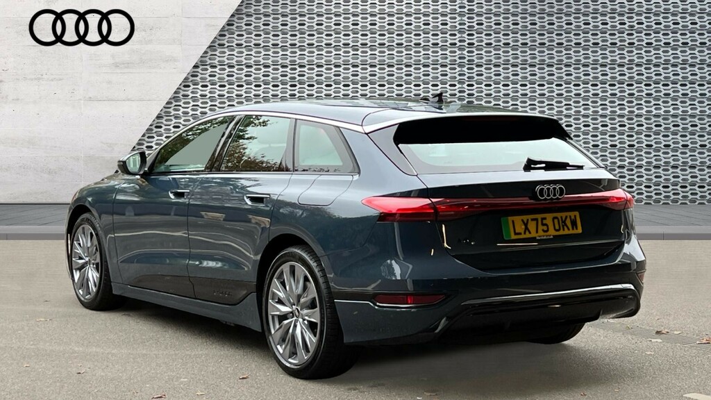 Audi A6 E-tron Avant Audi A6 E-tron Avant 210Kw 83Kwh Sport LX75OKW Blue #3