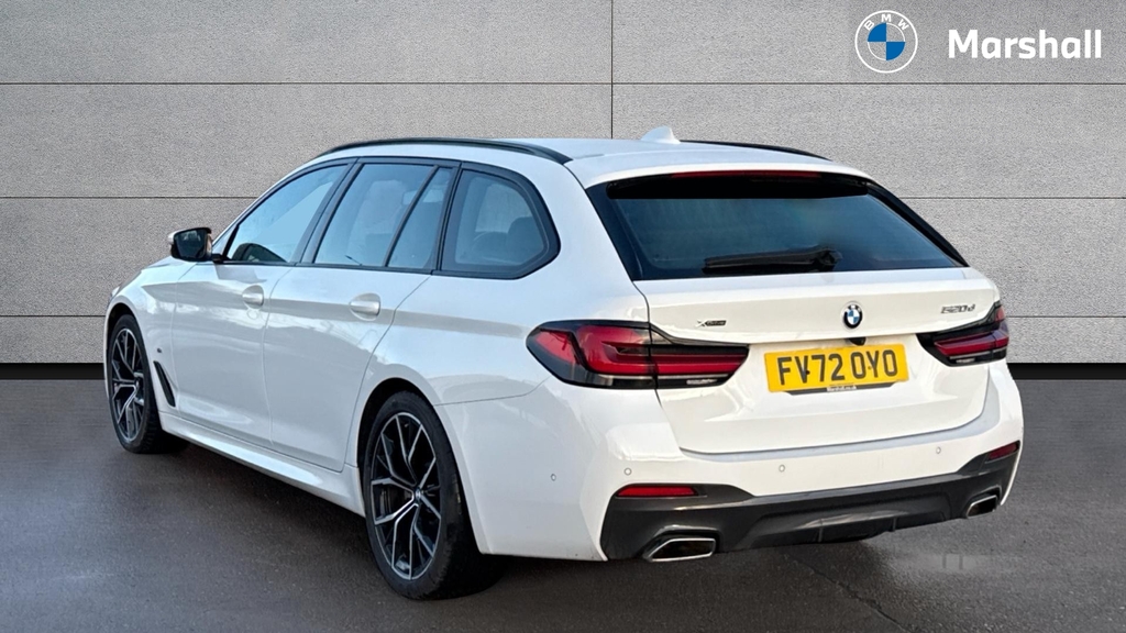 BMW 5 Series 5 Series 520D Xdrive Mht M Sport Step FV72OYO White #2