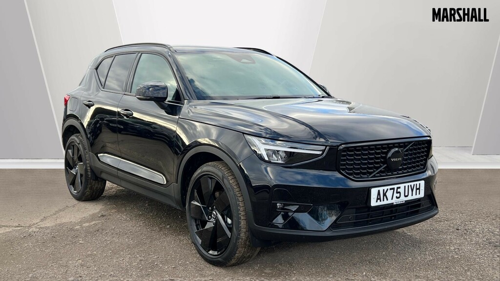 Volvo XC40 Volvo Xc40 Estate 2.0 B4p Plus Black Edition A Black