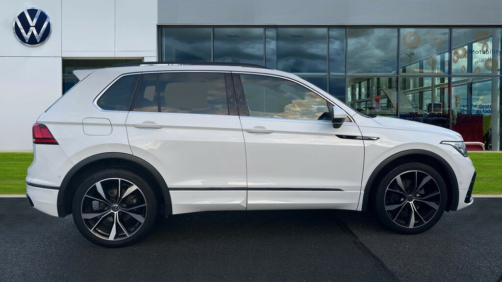 Volkswagen Tiguan Tiguan 2.0 Tdi R-line Dsg White #4