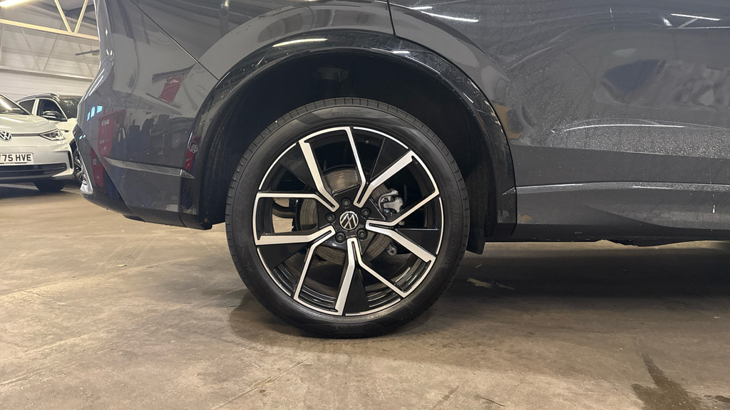 Volkswagen Tiguan Tiguan R-line 1.5 Tsi Ehybrid 204Ps 6-Speed Dsg 5 GY75PMU Grey #5