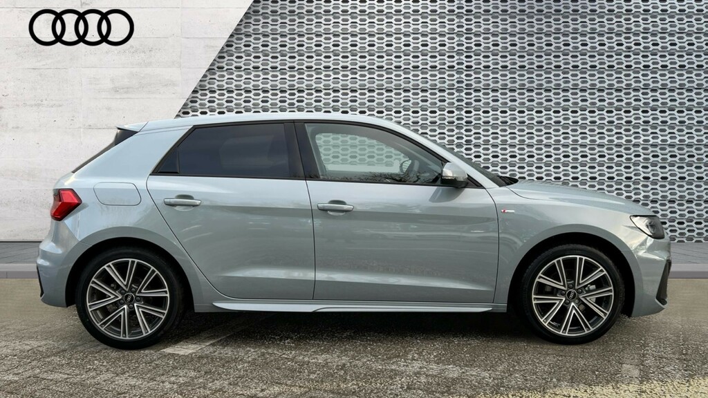 Audi A1 A1 35 Tfsi S Line S Tronic GL75YFV Grey #4