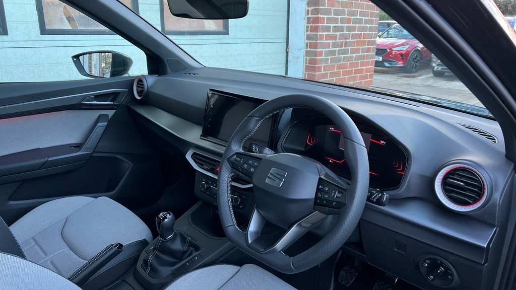 Seat Arona Arona 1.0 Tsi 115 Fr First Edition EA75XTB Grey #6