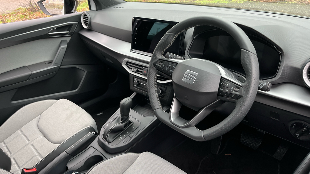 Seat Ibiza Ibiza 1.0 Tsi 115 Fr First Edition Dsg Hatchba RJ75EPX White #6