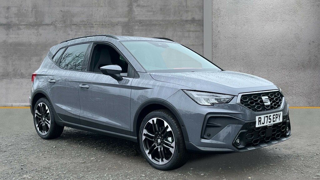 Seat Arona Seat Arona 1.0 Tsi 115 Fr Sport Dsg Hatchback Grey