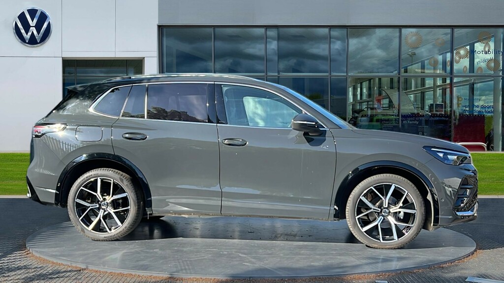 Volkswagen Tiguan Tiguan 1.5 Etsi 150 R-line Dsg KY75PKD Grey #4