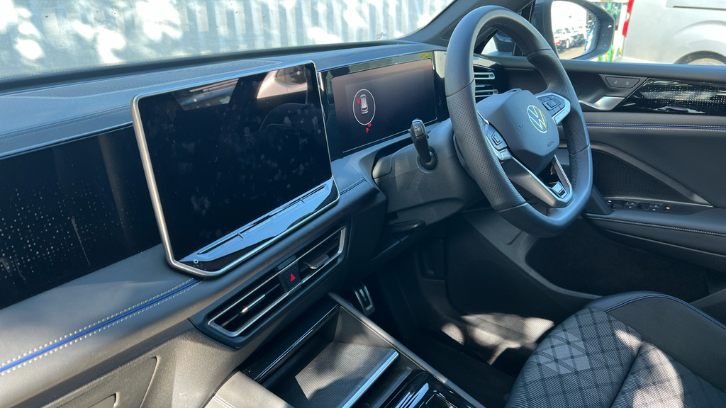 Volkswagen Tiguan Tiguan 1.5 Etsi 150 R-line Dsg KY75PKD Grey #2
