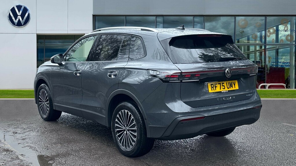 Volkswagen Tiguan Tiguan Match 1.5 Tsi Ehybrid 204 Ps 6-Speed Dsg 5 RF75UMY Grey #3