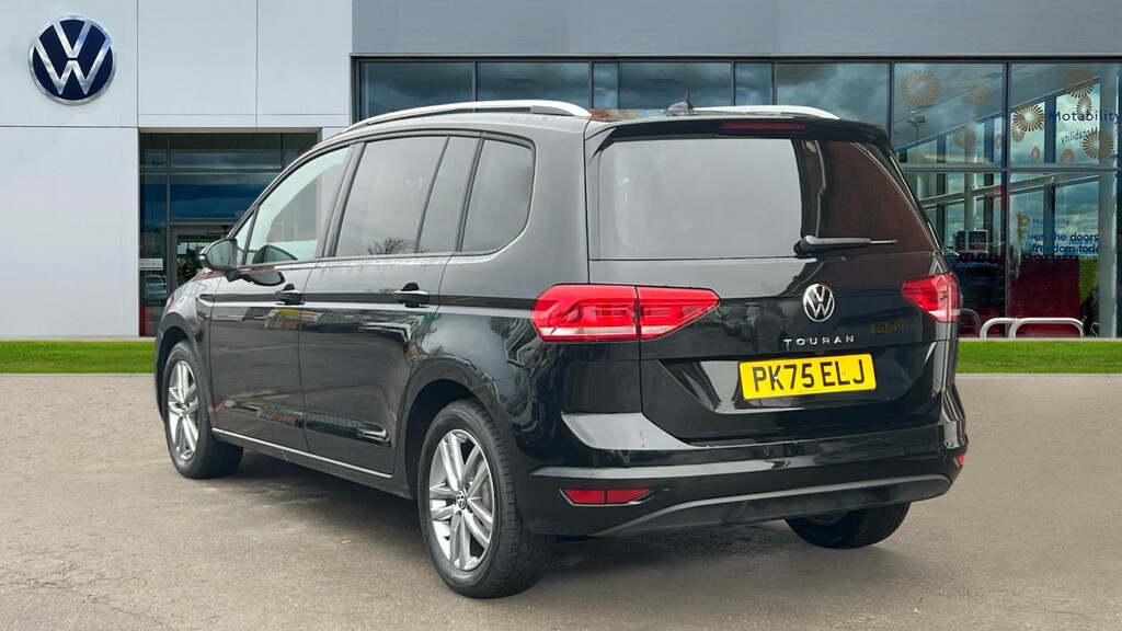 Volkswagen Touran Touran 1.5 Tsi Evo Match Dsg PK75ELJ Black #3