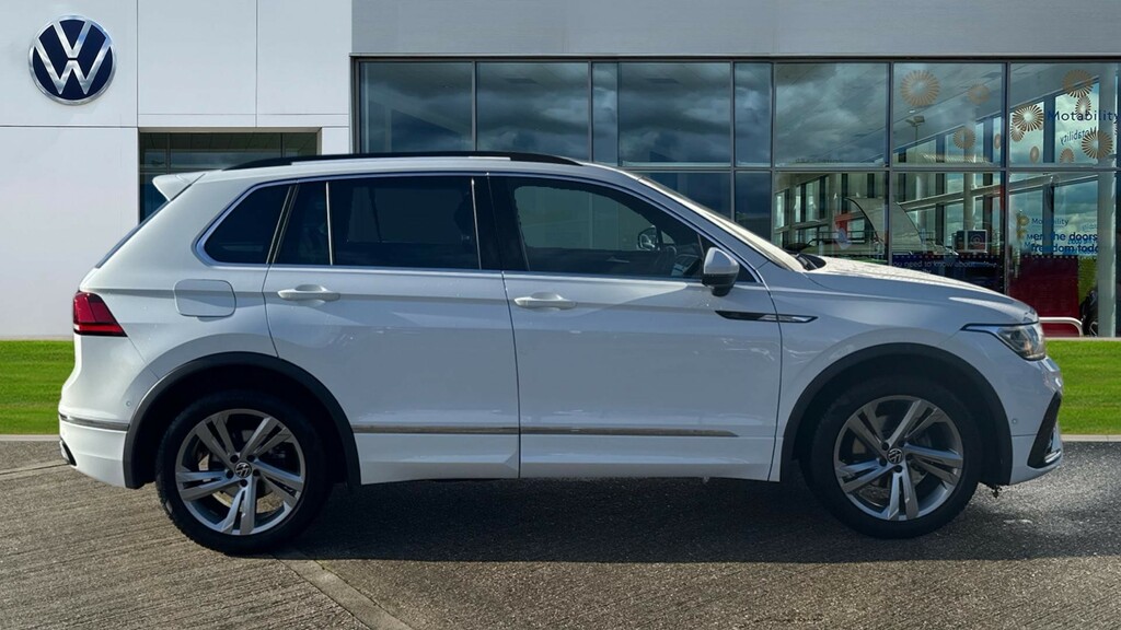 Volkswagen Tiguan Tiguan 1.5 Tsi 150 R-line Edition Dsg WR73CFP White #4