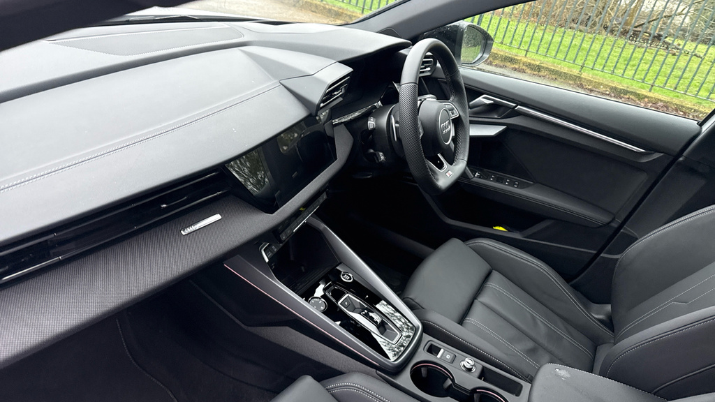 Audi A3 A3 35 Tfsi Black Edition S Tronic Tech Pack LY25SHZ White #2