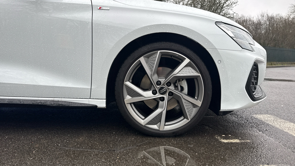 Audi A3 A3 35 Tfsi Black Edition S Tronic Tech Pack LY25SHZ White #5