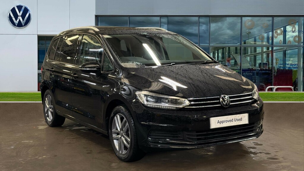 Volkswagen Touran Touran 1.5 Tsi Evo Match Dsg Black