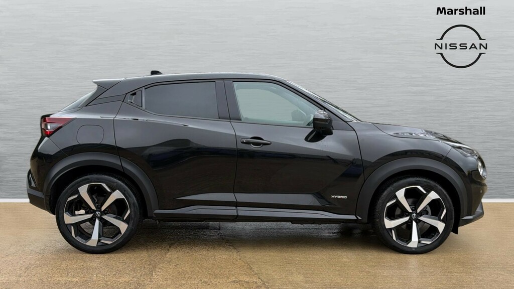 Nissan Juke Juke 1.6 Hybrid Tekna FT72GDA Black #3