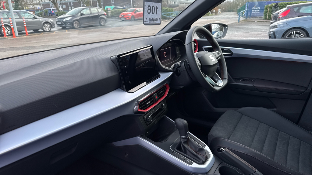 Seat Arona Arona 1.0 Tsi 115 Fr Sport Dsg Hatchback FL75CDE Black #2