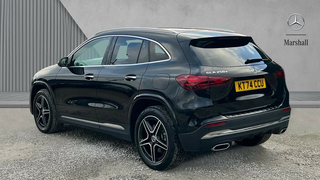 Mercedes-Benz GLA Class Gla 250E Amg Line Executive KT74CCU Black #2