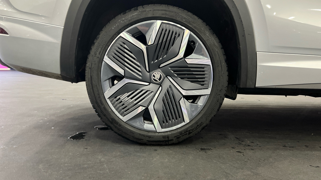 Skoda Kodiaq Kodiaq 1.5 Tsi Iv 204 Sportline Dsg EF25OLU Silver #5