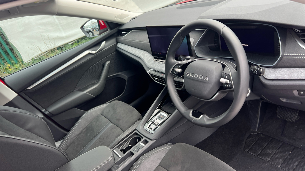 Skoda Octavia Octavia 2.0 Tdi 150 Se L Dsg Red #6