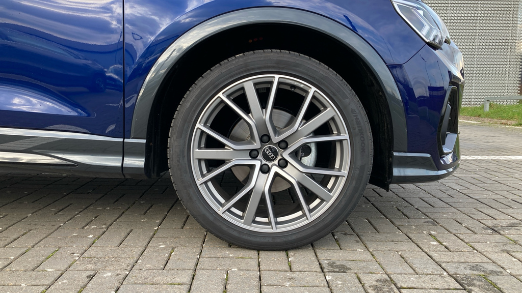 Audi Q3 Q3 35 Tfsi Black Edition 20 Alloy LS75UWR Blue #5