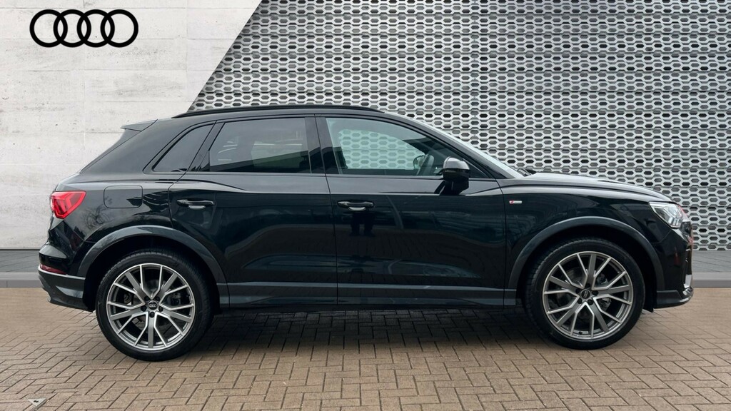 Audi Q3 Audi Q3 Estate 35 Tfsi Black Edition S Tronic LS75YMM Black #4