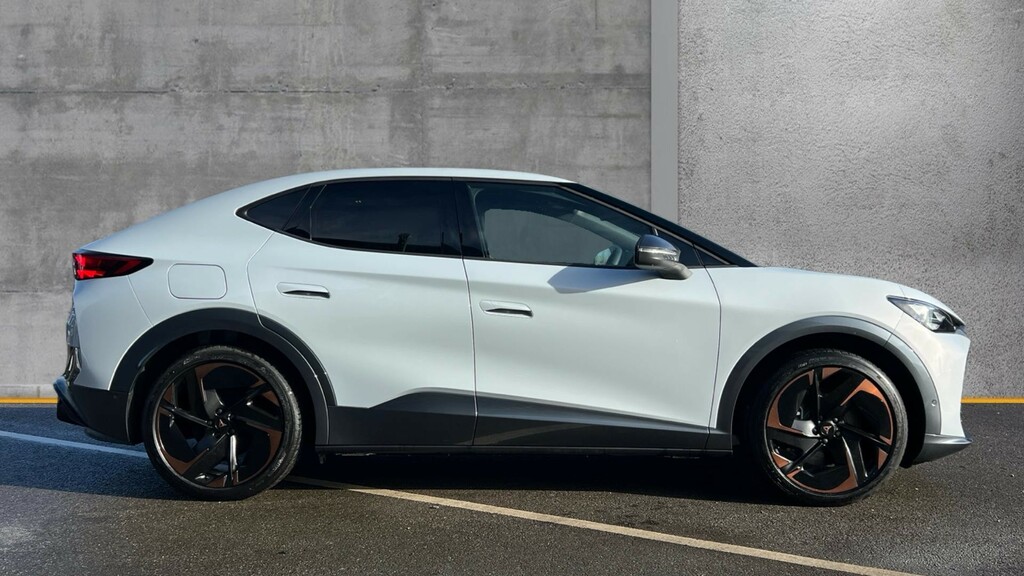 Cupra Tavascan Tavascan 250Kw Vz1 77Kwh Awd Winter Pack OX75DZF White #4