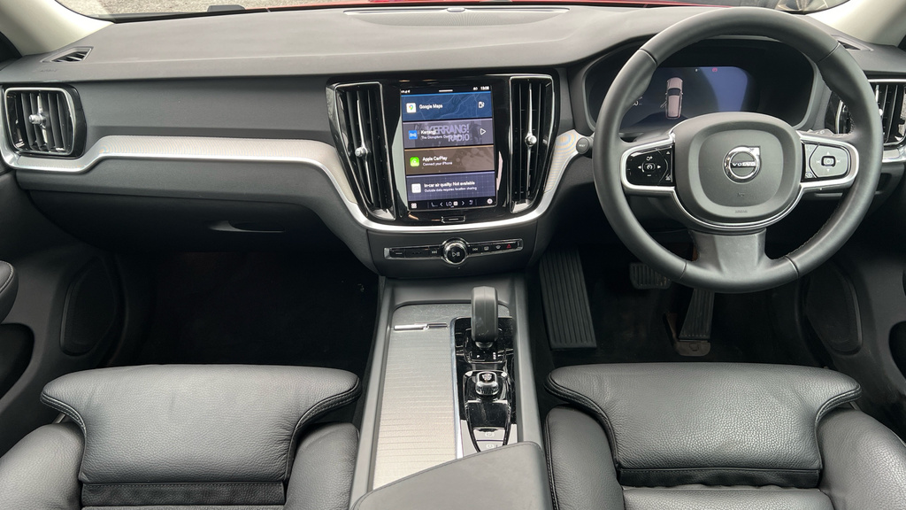 Volvo V60 V60 2.0 B4p Plus Dark 7 Speed RE25DVP Red #5