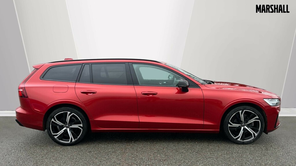 Volvo V60 V60 2.0 B4p Plus Dark 7 Speed RE25DVP Red #3