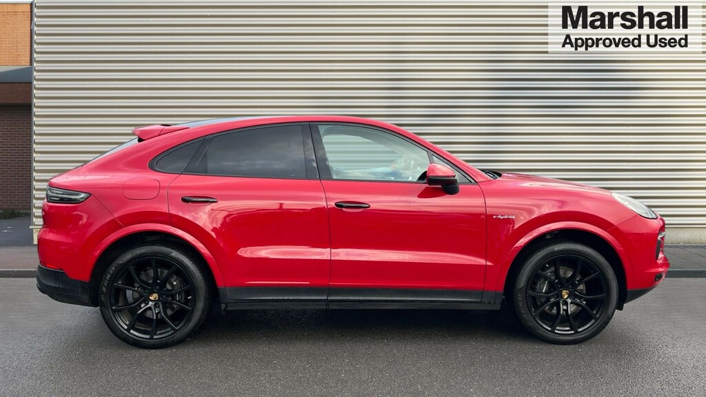 Porsche Cayenne Cayenne Coupe E-hybrid Tiptronic S RO71XCT Red #2