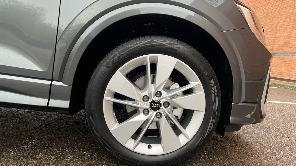 Audi Q2 Q2 35 Tfsi S Line S Tronic WG75VZJ Grey #5