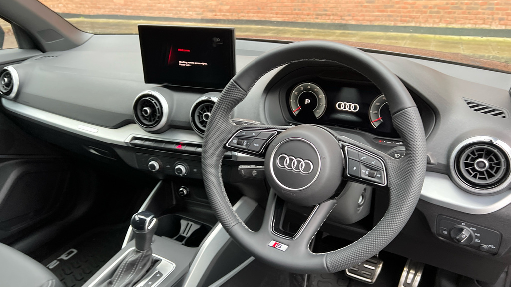 Audi Q2 Q2 35 Tfsi S Line S Tronic WG75VZJ Grey #6