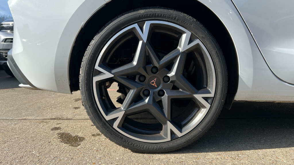 Cupra Leon Leon 1.5 Tsi 150 V2 KY25HRJ White #5