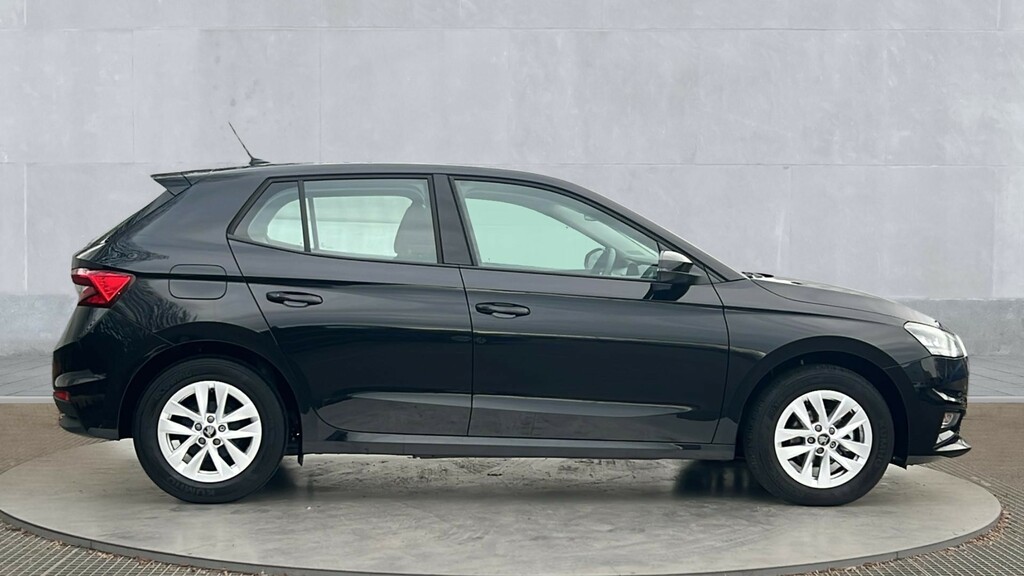 Skoda Fabia Fabia 1.0 Tsi Se Edition GK25LRV Black #4