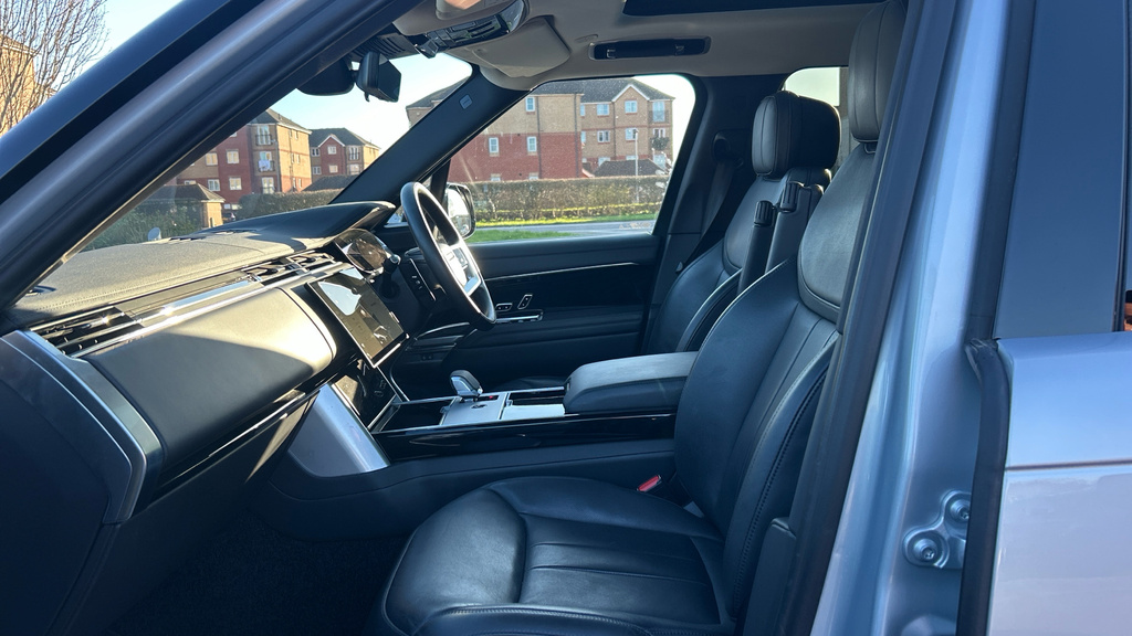 Land Rover Range Rover Range Rover 3.0 P460e Hse KS24HSY Silver #3