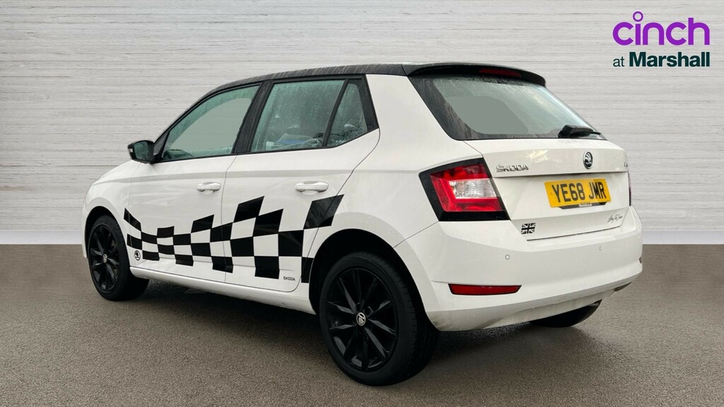 Skoda Fabia Fabia 1.0 Mpi 75 Colour Edition YE68JMR White #5