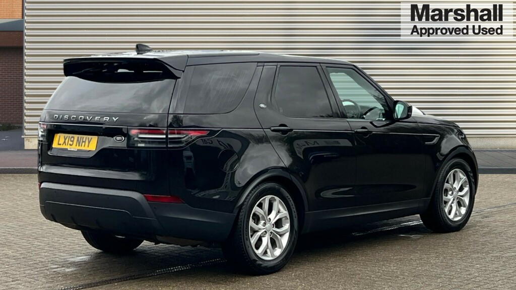 Land Rover Discovery Discovery 2.0 Si4 S LX19NHY Black #3