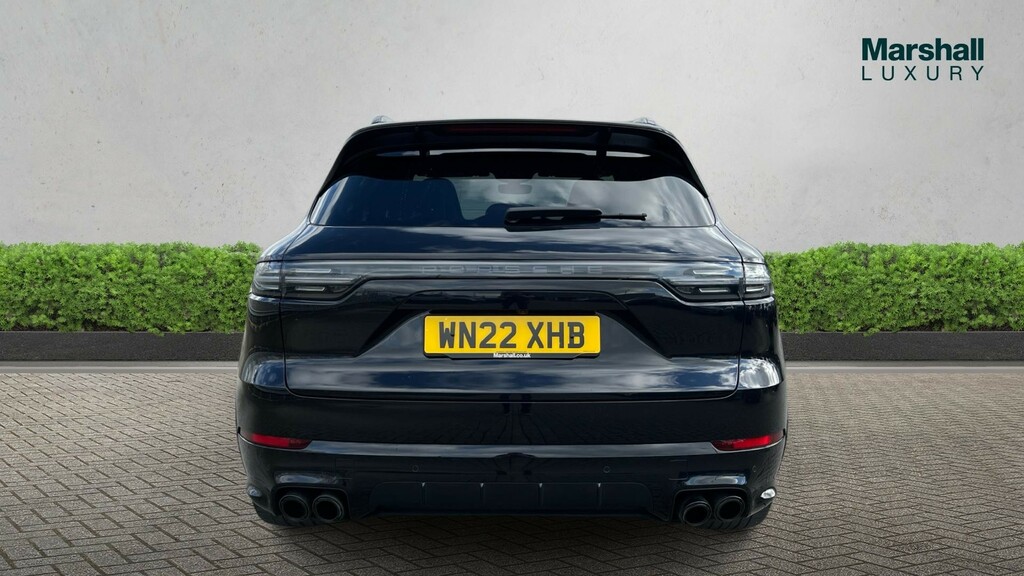 Porsche Cayenne Cayenne Estate Gts Tiptronic S WN22XHB Black #4