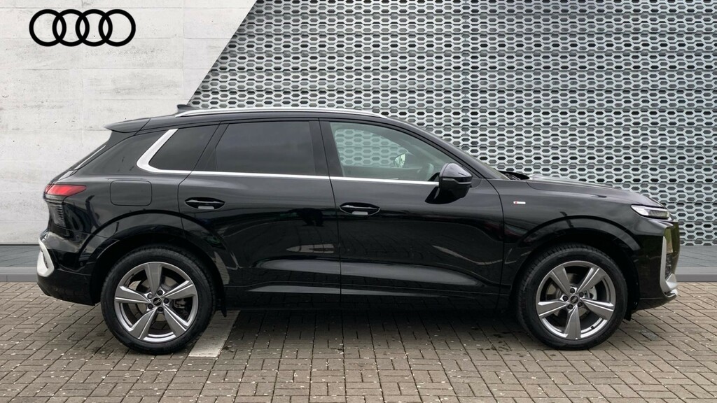 Audi Q3 Audi Q3 Estate 1.5 Tfsi S Line S Tronic OX75LNW Black #4