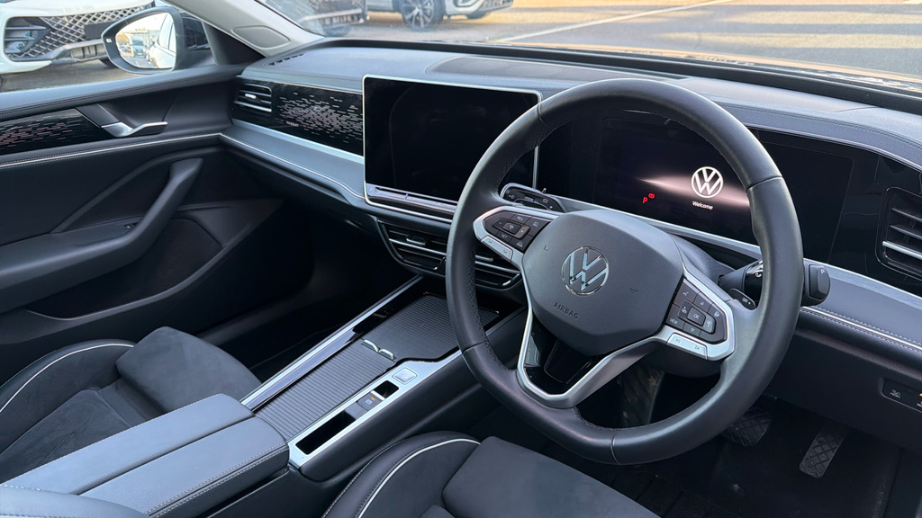Volkswagen Passat Passat 1.5 Tsi Ehybrid Elegance Dsg PK25CUW Black #6