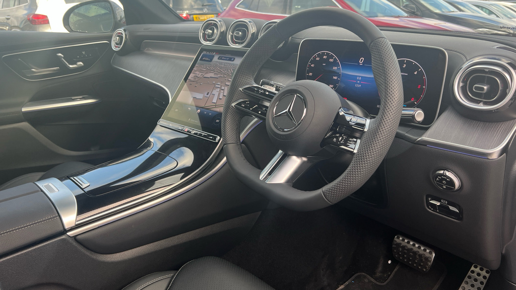 Mercedes-Benz GLC Class Glc 220D 4Matic Amg Line Premium Pan Grey #3