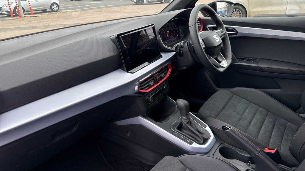 Seat Arona Arona 1.0 Tsi 115 Fr Sport Dsg KW75JXT Black #2
