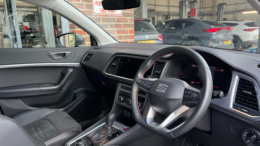 Seat Ateca Seat Ateca Estate 1.5 Tsi Evo Fr Dsg KN74OUH Black #6