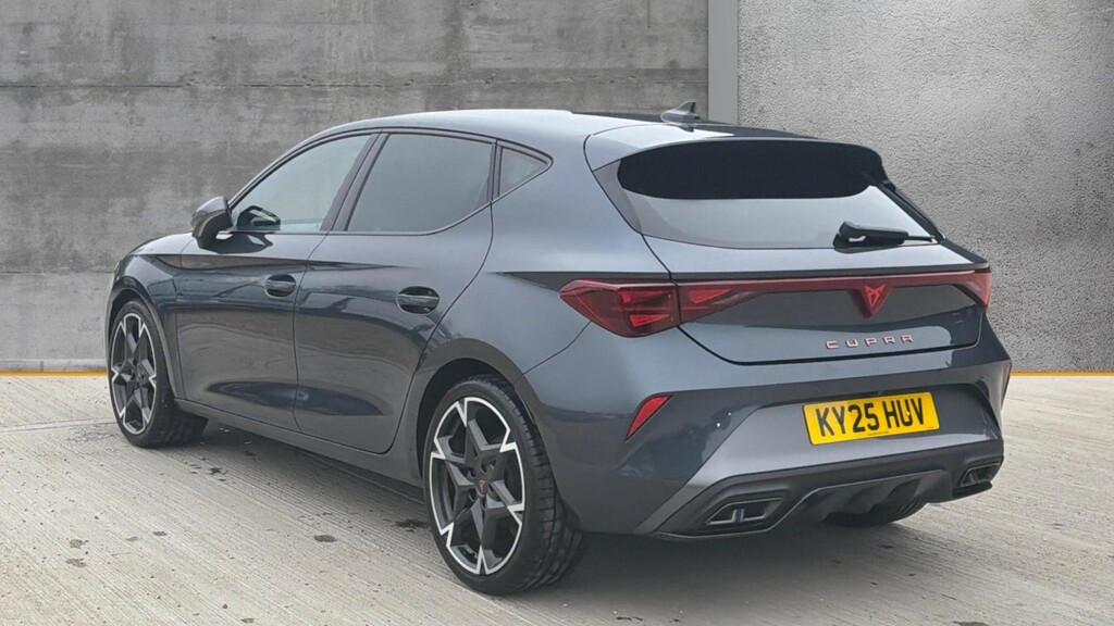 Cupra Leon Leon 1.5 Tsi 150 V2 KY25HUV Grey #3