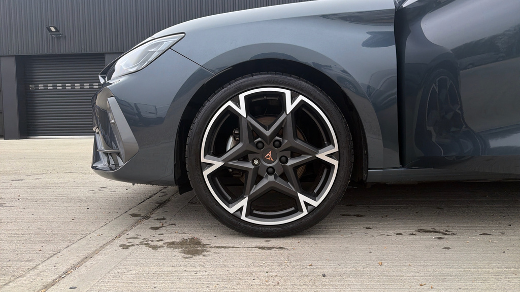 Cupra Leon Leon 1.5 Tsi 150 V2 KY25HUV Grey #5