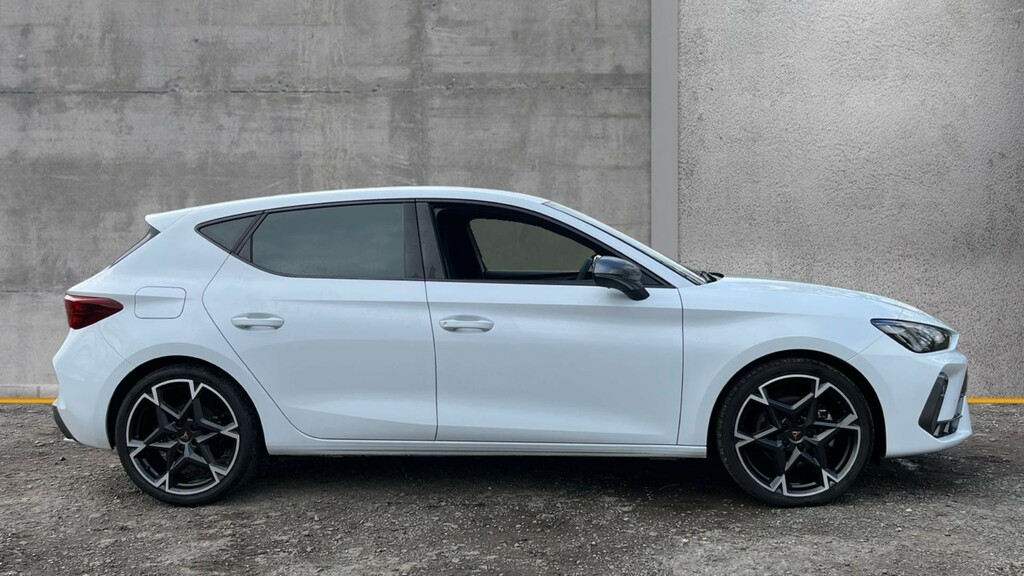 Cupra Leon Leon 1.5 Tsi 150 V2 KY25HTC White #4