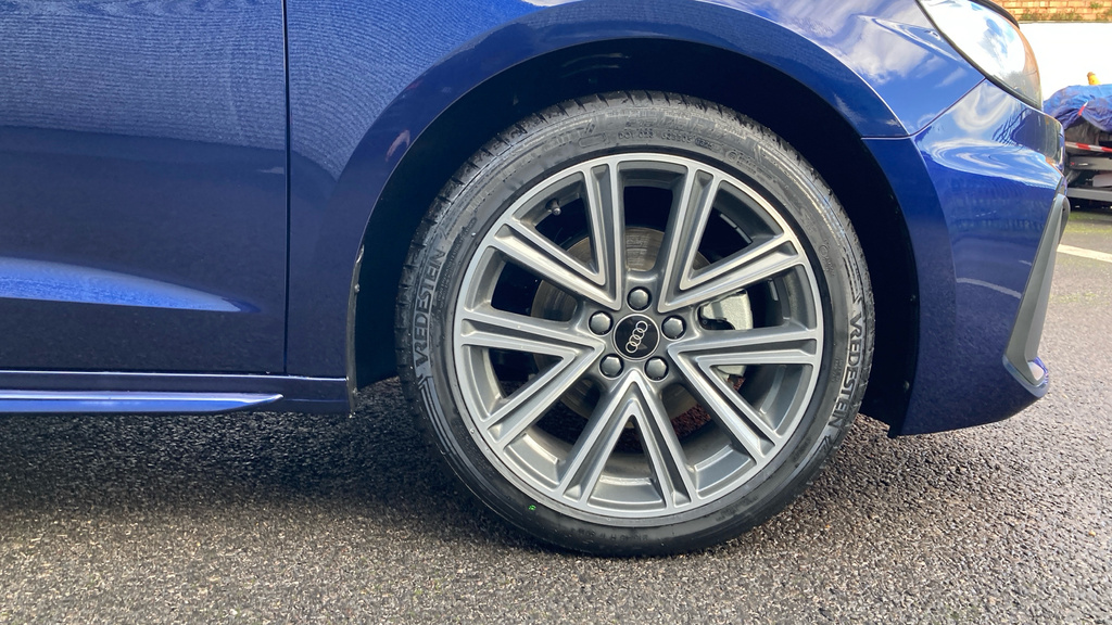 Audi A1 Audi A1 Sportback 35 Tfsi S Line S Tronic OW75YRR Blue #5