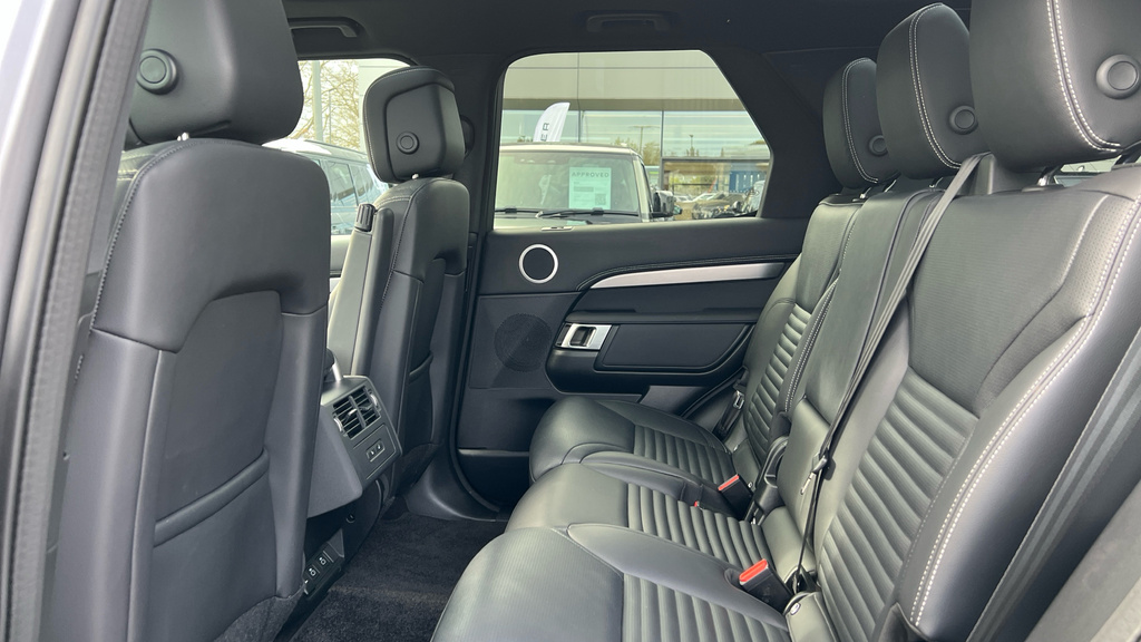 Land Rover Discovery Discovery 3.0 D350 Dynamic Se KW74EGZ Grey #4