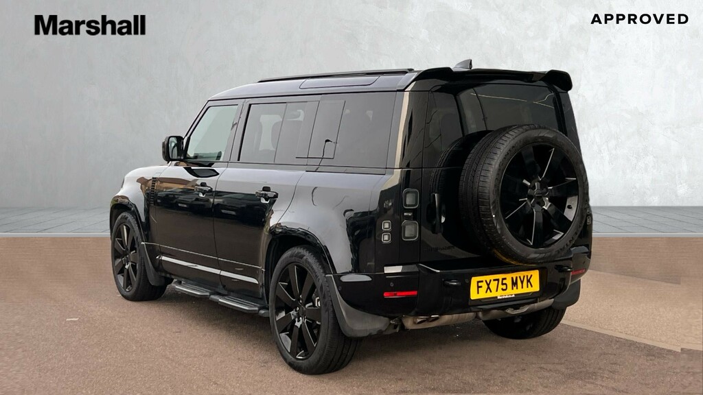 Land Rover Defender 110 Defender 3.0 D350 X-dynamic Hse 110 FX75MYK Black #2