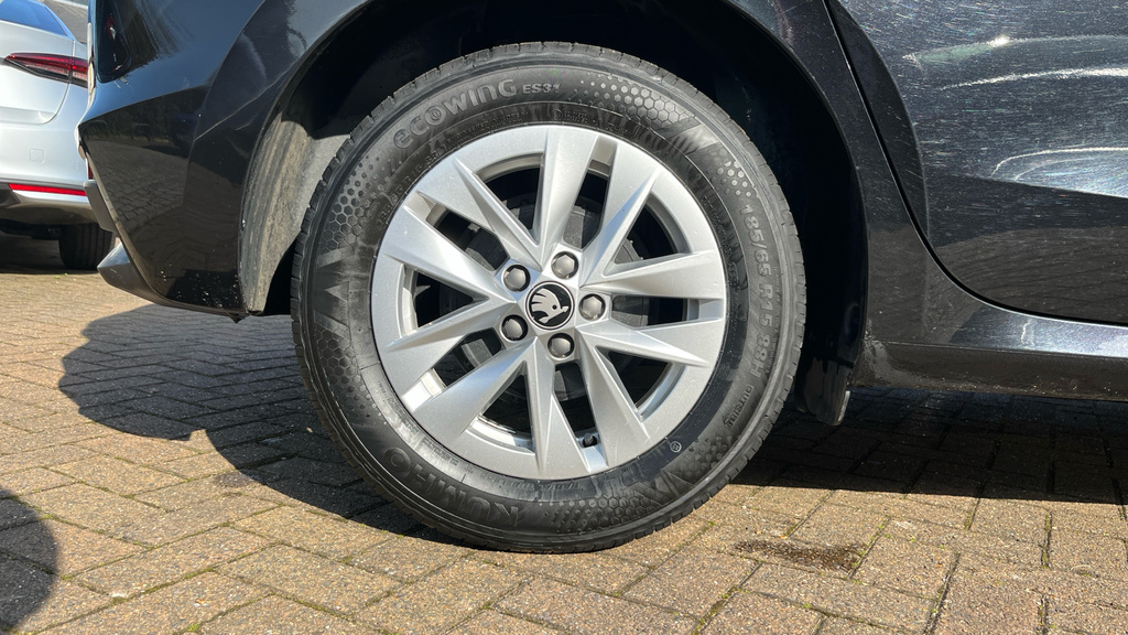 Skoda Fabia Fabia 1.0 Tsi Se Edition GL25JZT Black #5