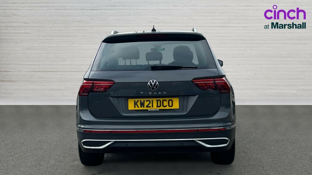 Volkswagen Tiguan Tiguan 2.0 Tdi Elegance Dsg KW21DCO Grey #4